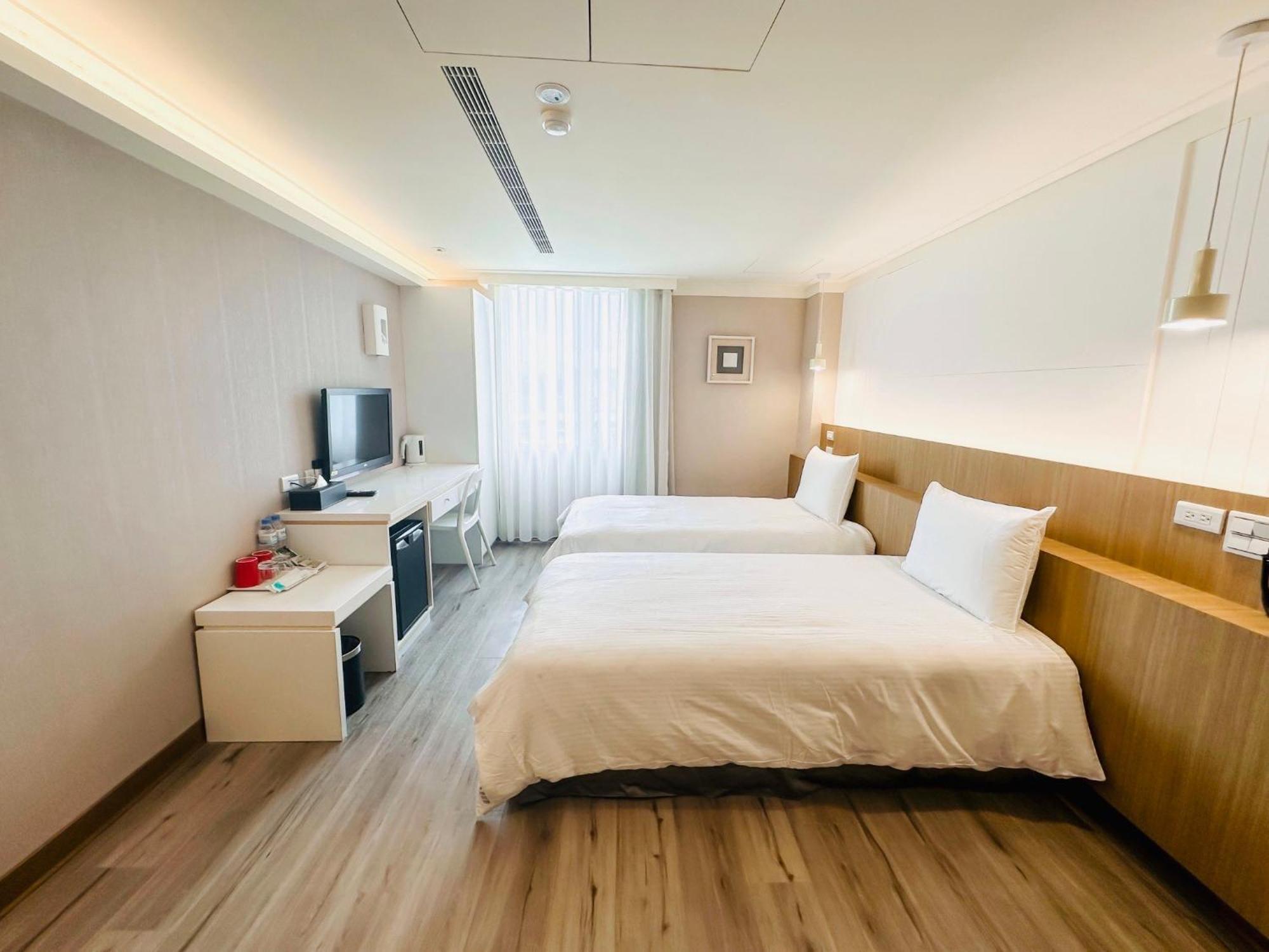 Days Fine Hotel Cao Hùng Ngoại thất bức ảnh